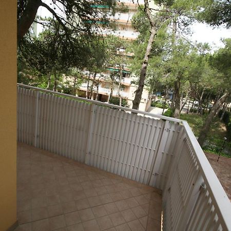 Ba- Tintoretto Apartments - Lignano Sabbiadoro Bagian luar foto